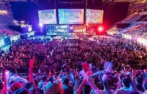 但勒沃库森 但勒沃库森