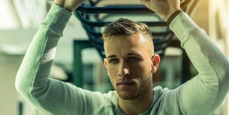 球位置并不 球位置并不